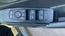 Nissan Qashqai 1.3 DiG-T MH N-Connecta 5dr Petrol Hatchback